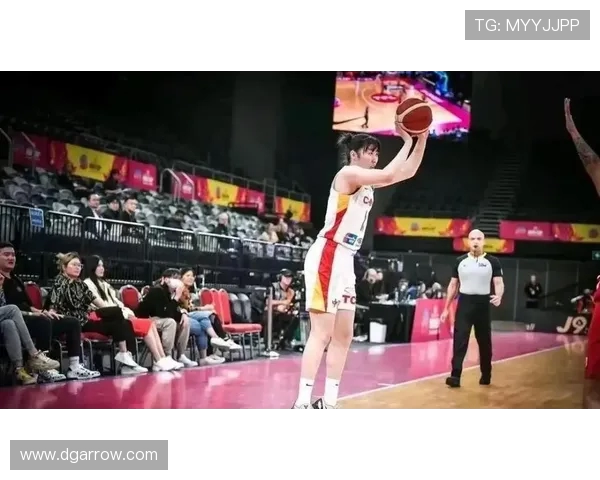 2.26 米张子宇内线统治力！女篮赛场现 “降维打击”(2)